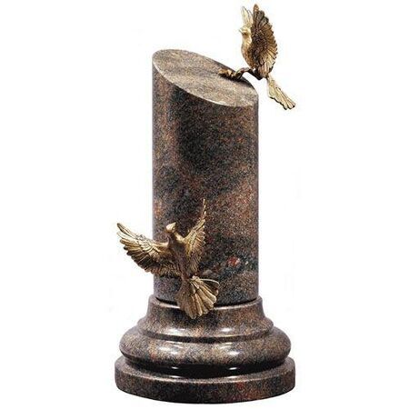 Grabstein mit Grabeinfassung - Materialkombination