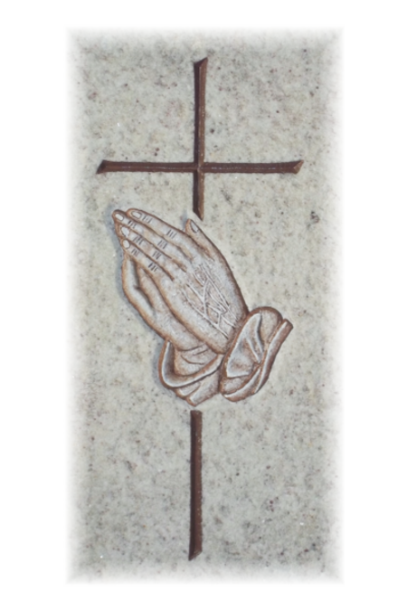 Betende Hände mit Kreuz Symbol eingehauen und hell / dunkel getönt