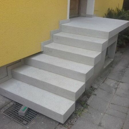 Betonwerkstein-Restauration